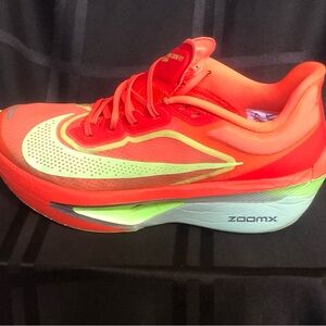 Nike Zoom Fly 6 Running Shoes Bright Crimson Women's 9.5  (NO INSOLES)